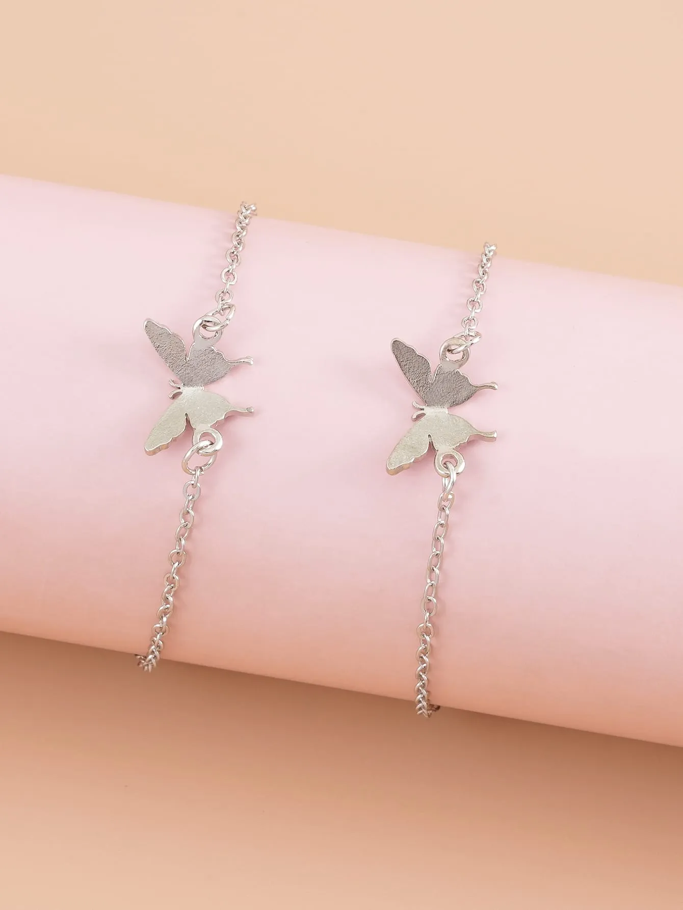 2pcs Butterfly Decor Bracelet