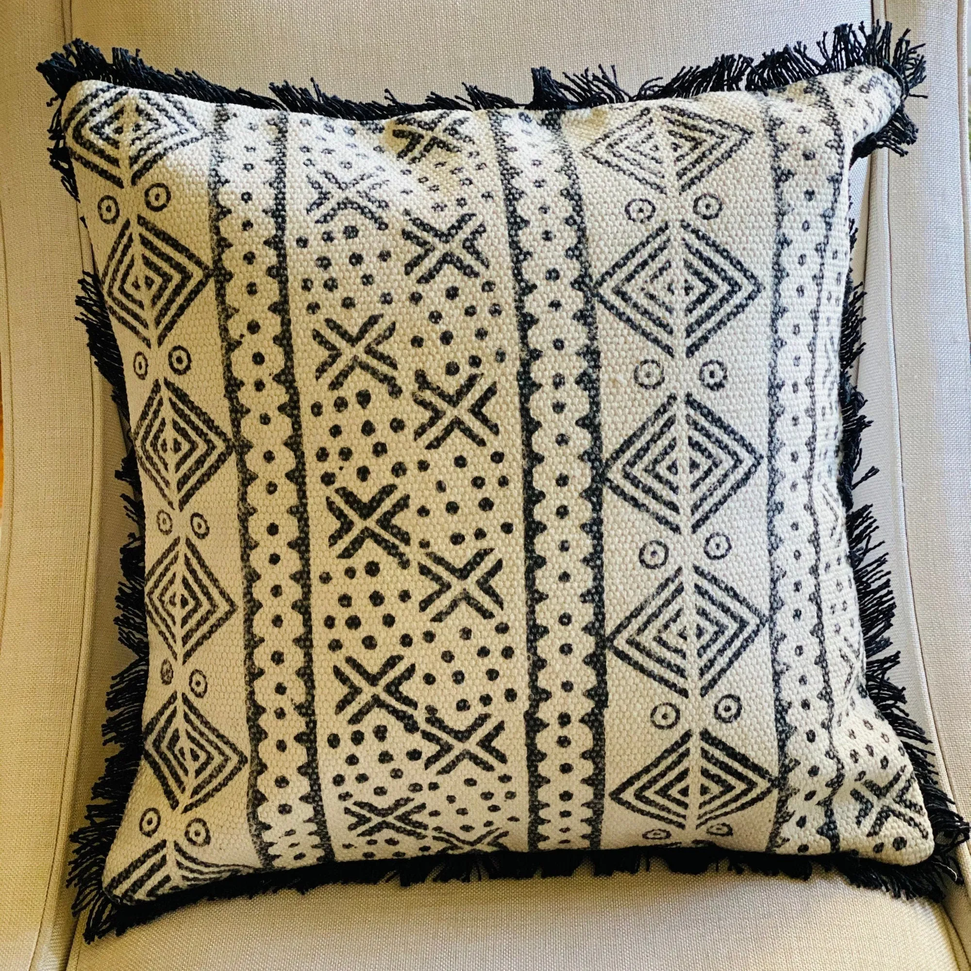 Abstract Pattern, Throw Pillow, African White Mud Cloth Pillow Case, 18 x 18 Inches for Sofa, Boho Decor, New Home Gift