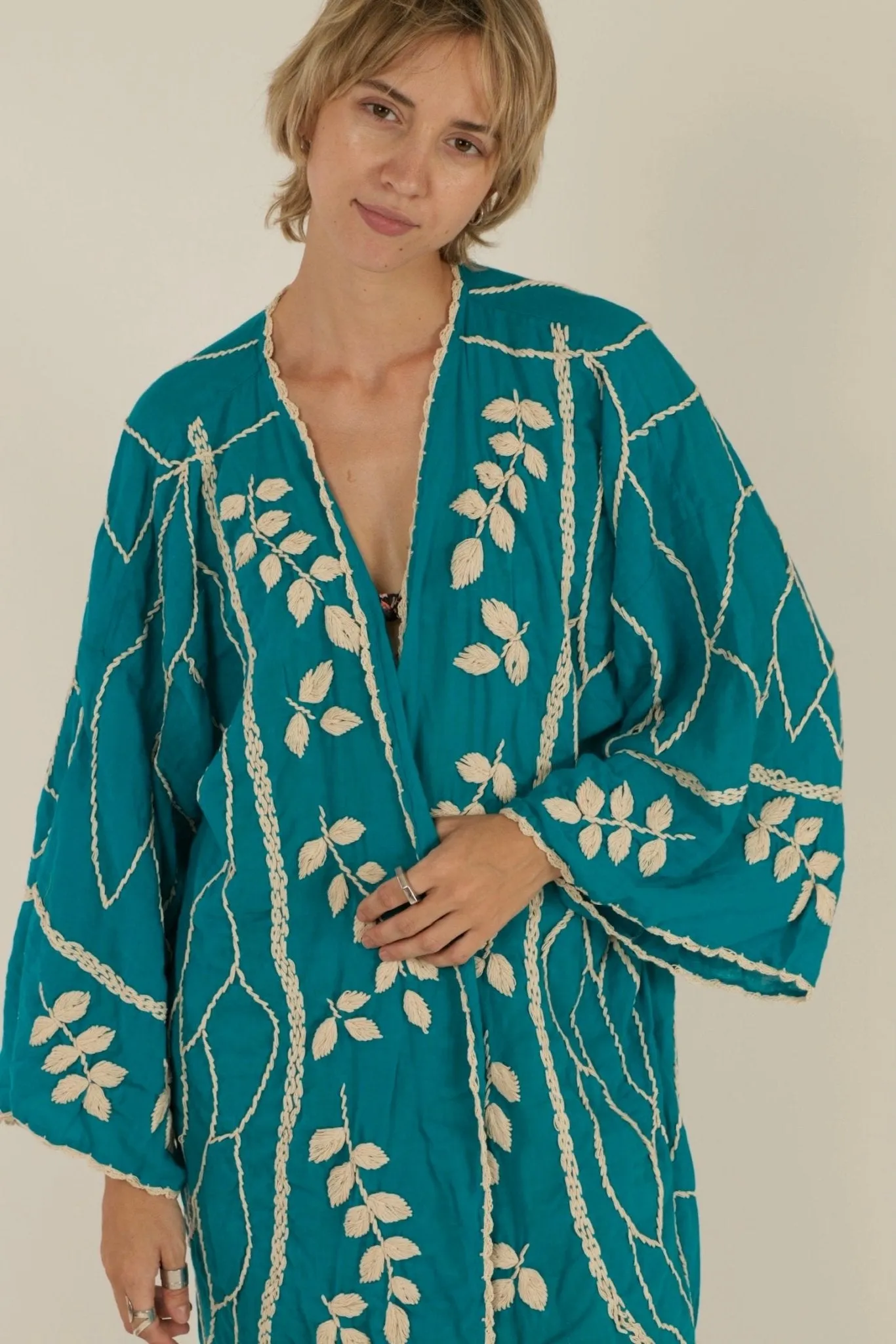 ACHELOUS OCEAN EMBROIDERED KIMONO