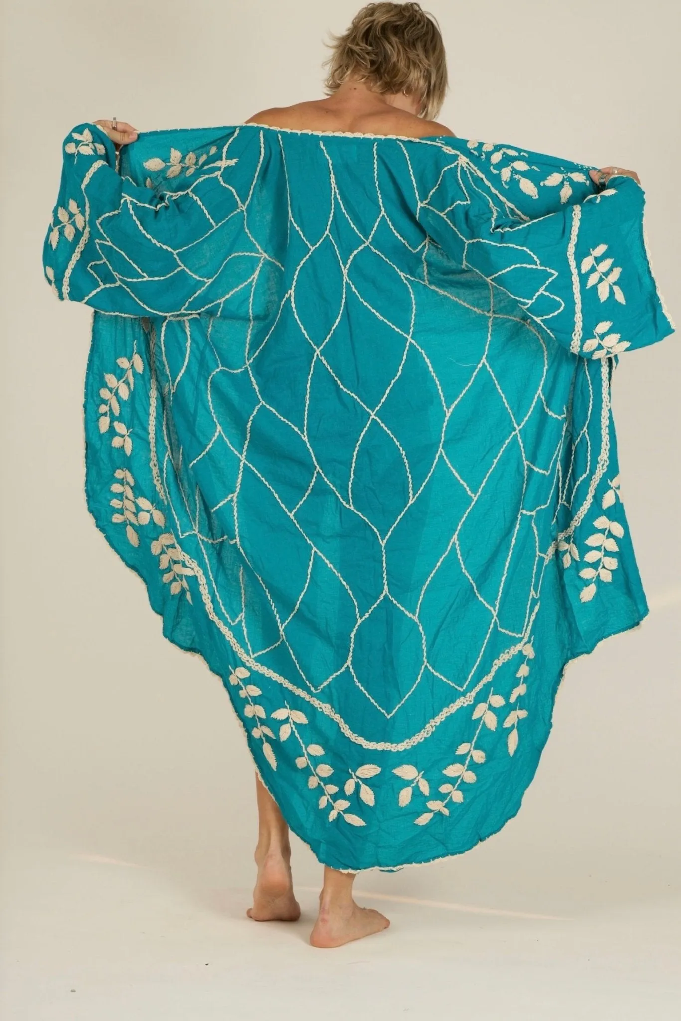 ACHELOUS OCEAN EMBROIDERED KIMONO