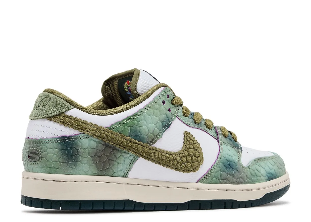 Sure! Heres an optimized title with modifiers:

Limited Edition Alexis Sablone x SB Dunk Low Chameleon Sneakers - Exclusive Design