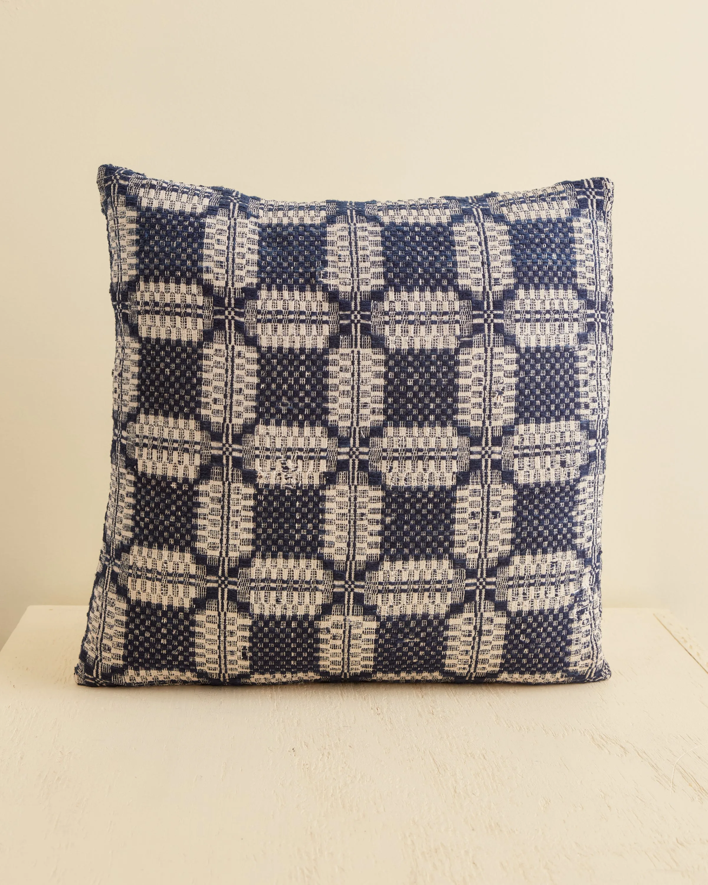 Canal Sluice Pillow