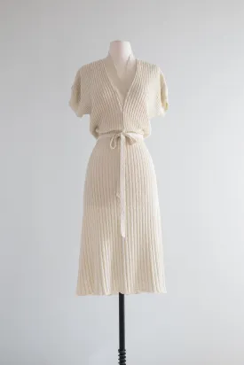 Chic 1940's Ribbed Knit Day Dress in Ecru / ML