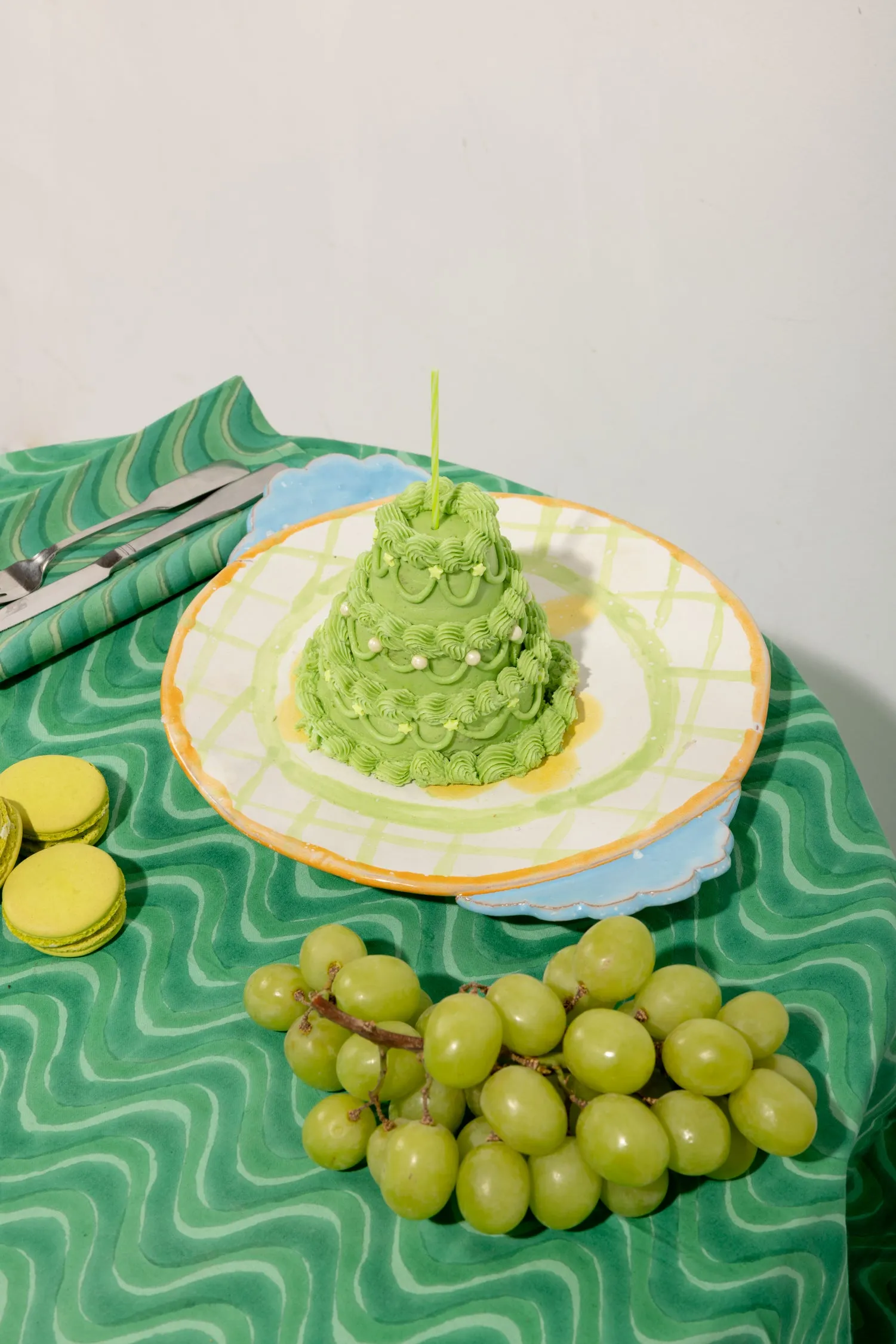 Circle Table Cloth in Grass