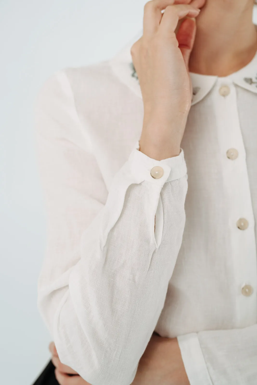 Classic Shirt, Long Sleeve, Embroidered Collar