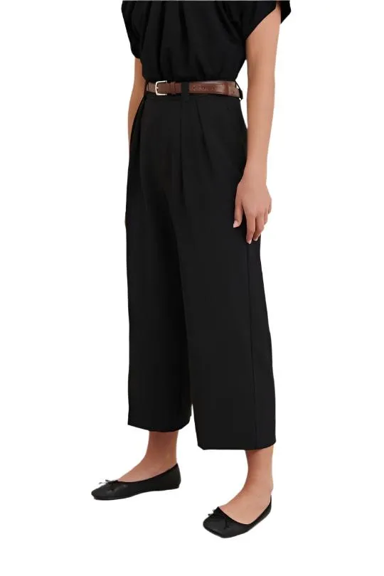 Clever Alice Cropped Pant