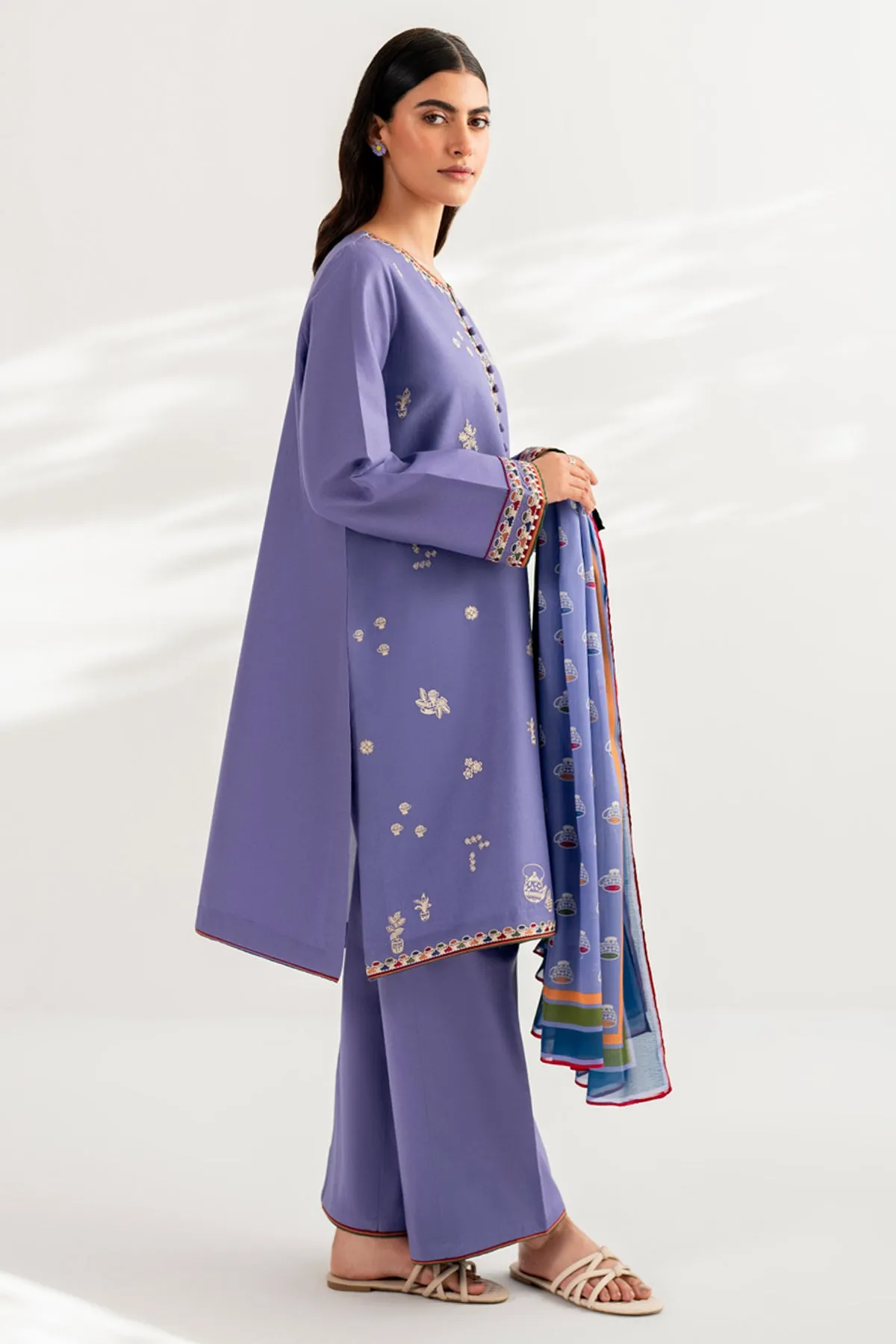 Embroidered Dobby Lawn USE - 9103