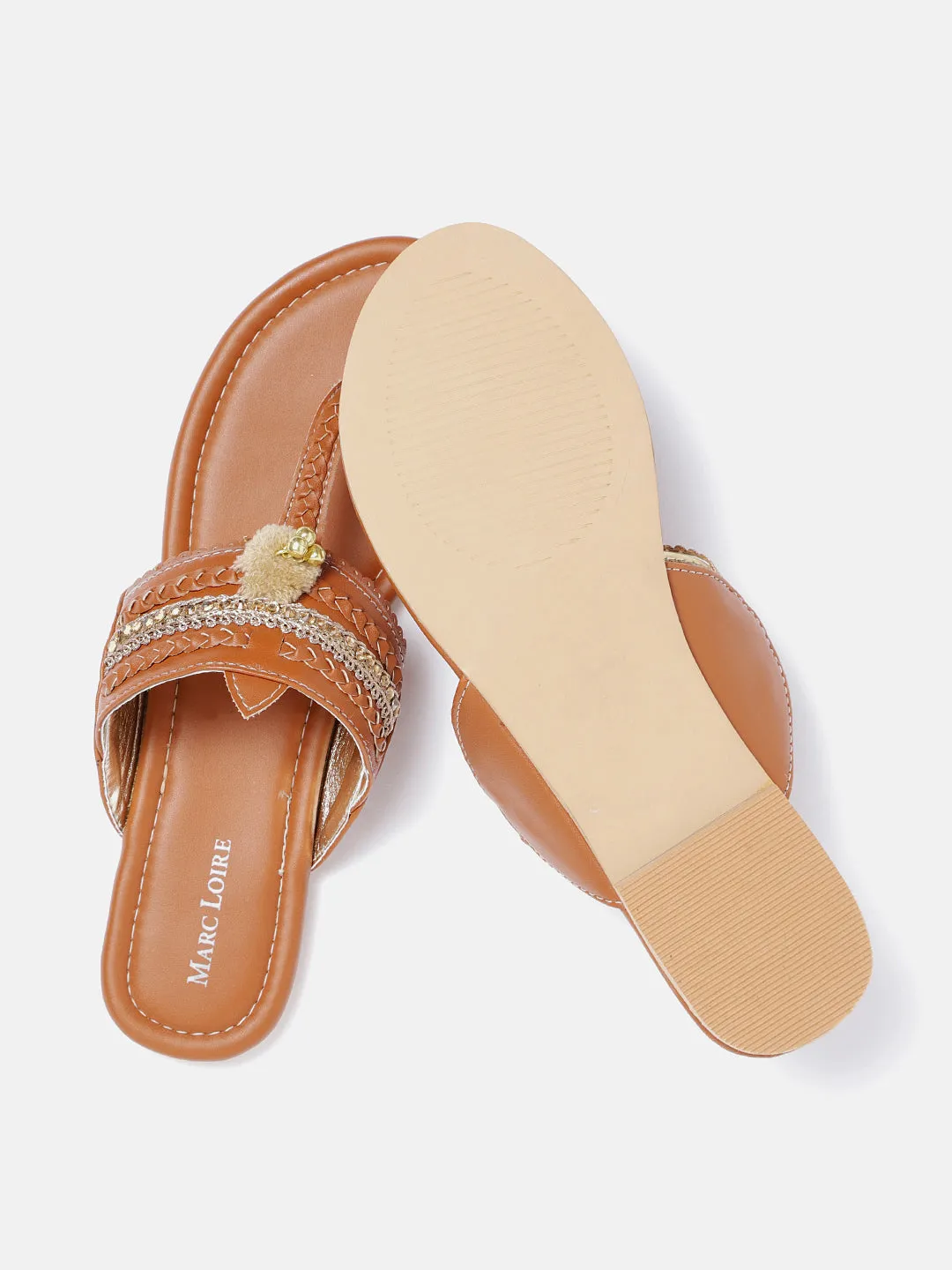 Embroidered Kohlapuri Flats