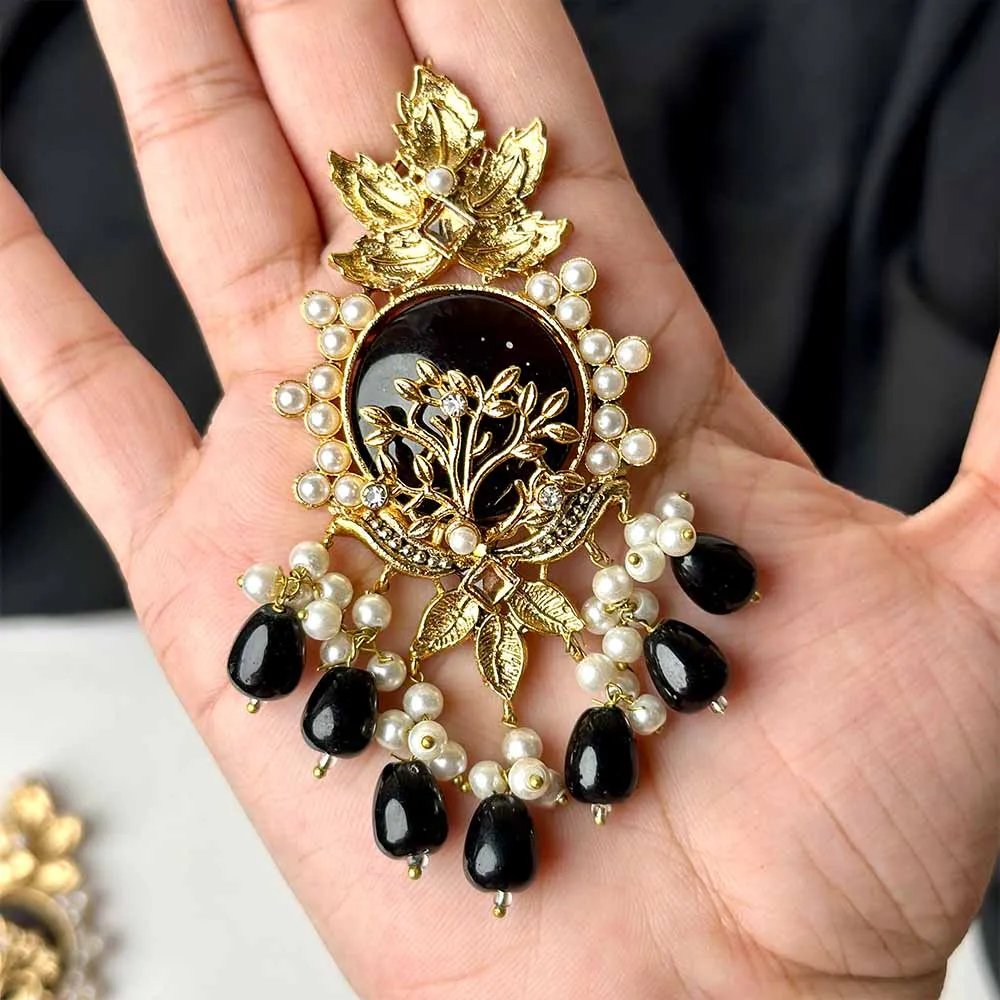 Gulaal Earrings (Black)