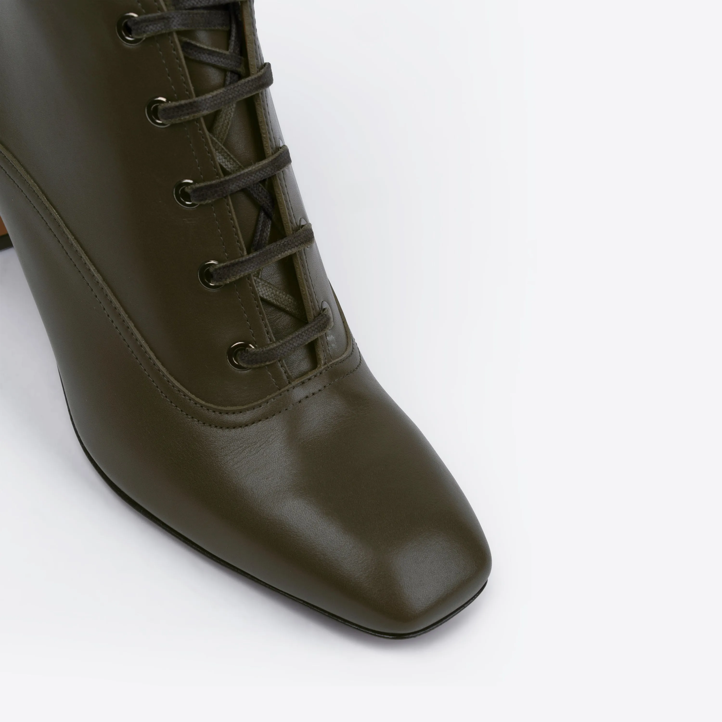 Jil II Boot Olive