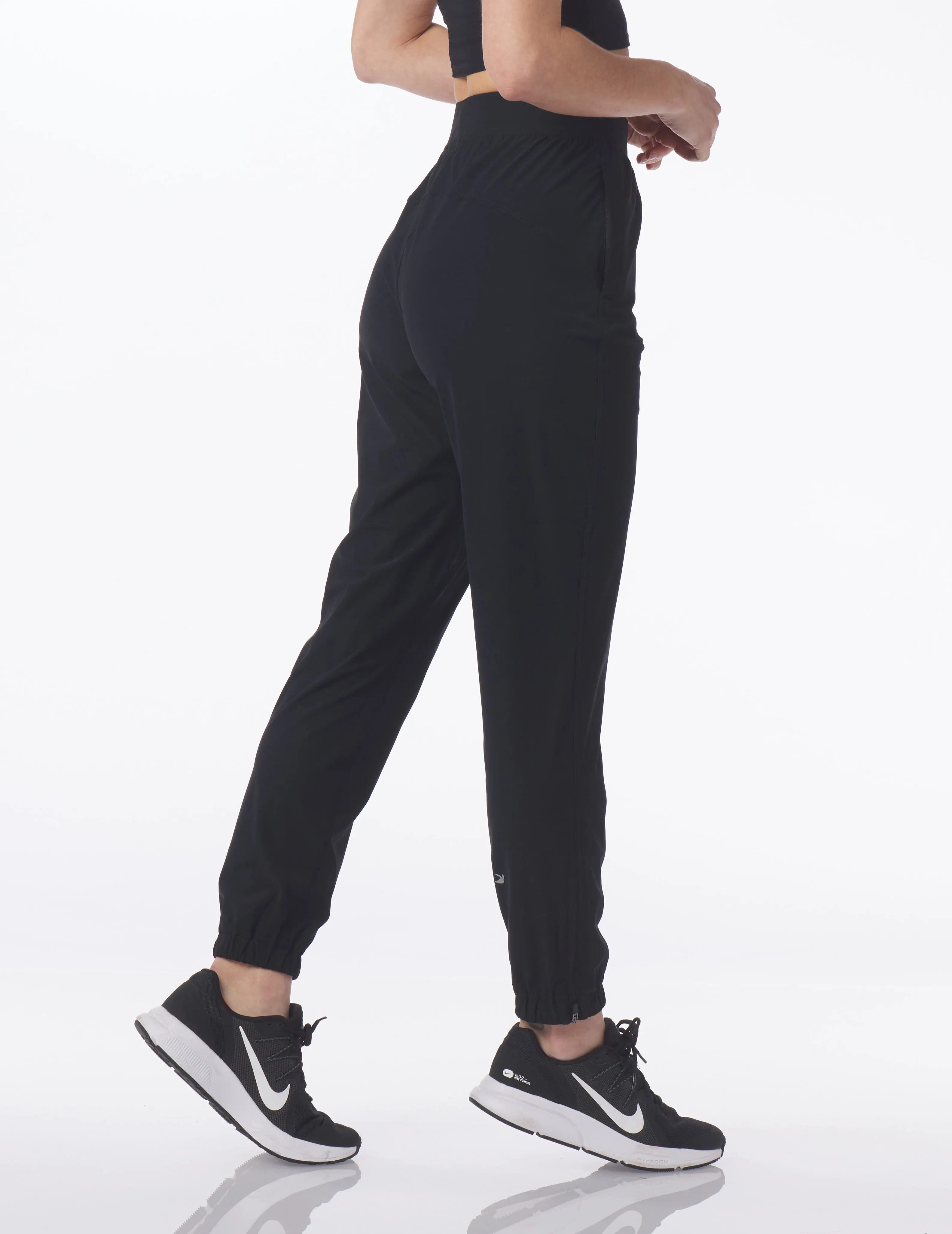 Motion Jogger: Black