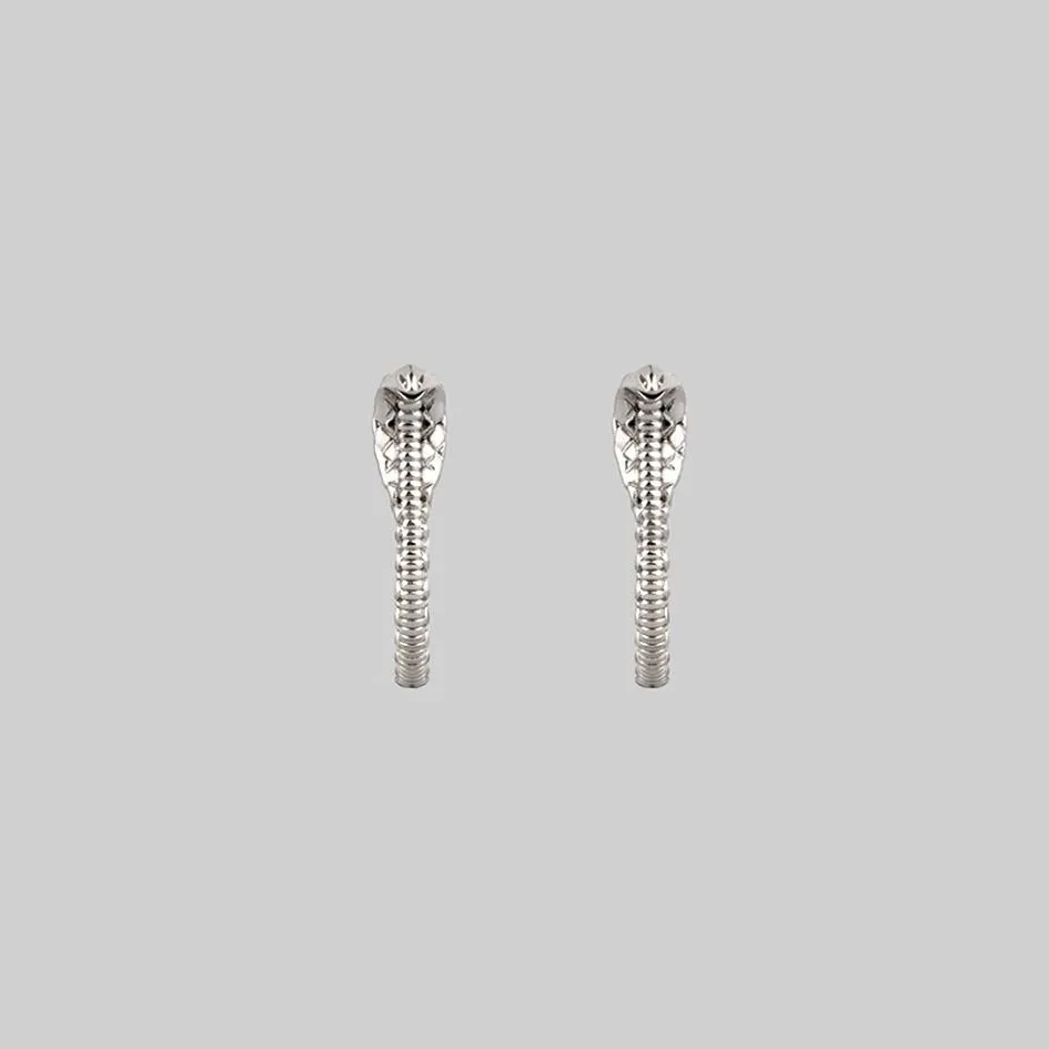 OPHIDIA. Mini Serpent Earrings - Silver