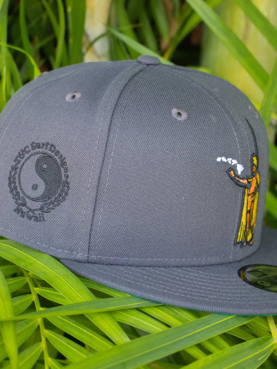 T&C Surf New Era Royal Kamehameha Cap